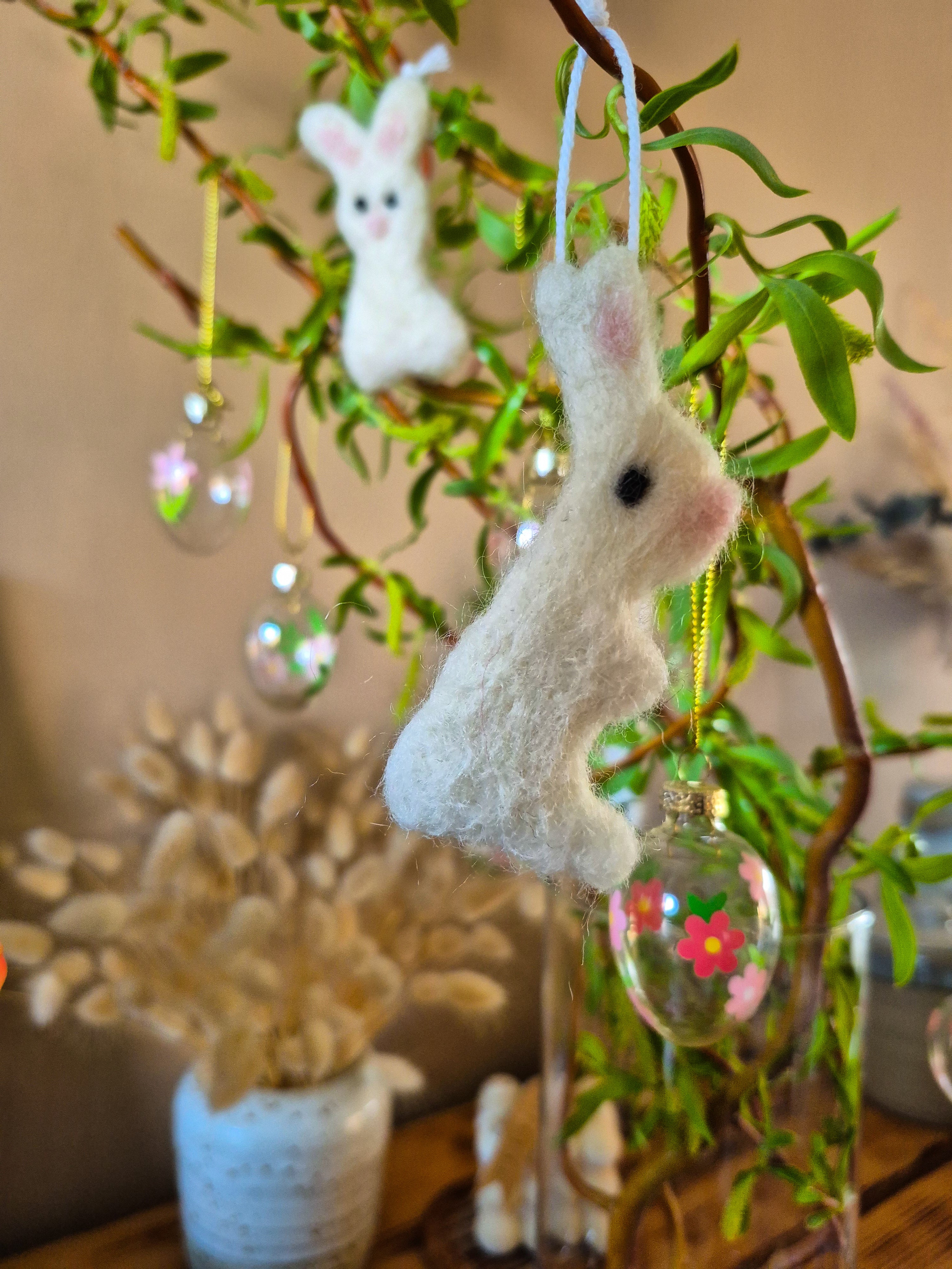 Paashanger konijn uit vilt